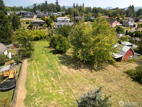 0 N Westview Mount Vernon WA 98274