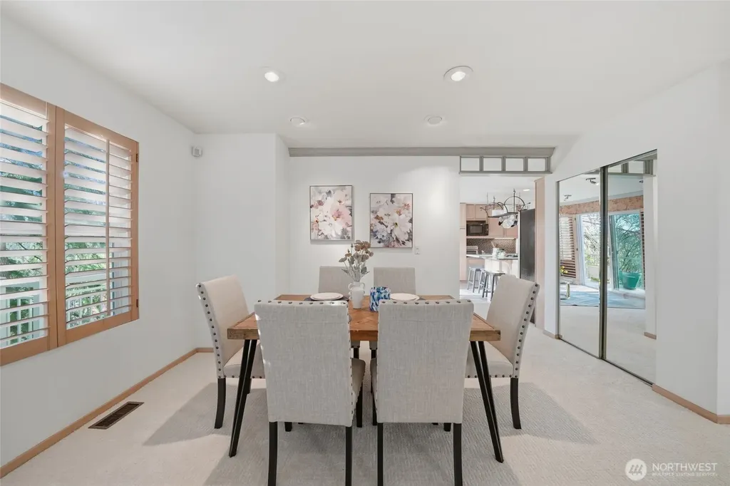 4525 47th Avenue S Seattle WA 98118