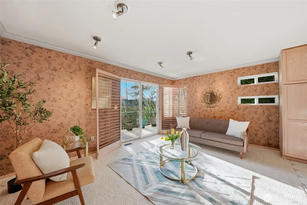 4525 47th Avenue S Seattle WA 98118