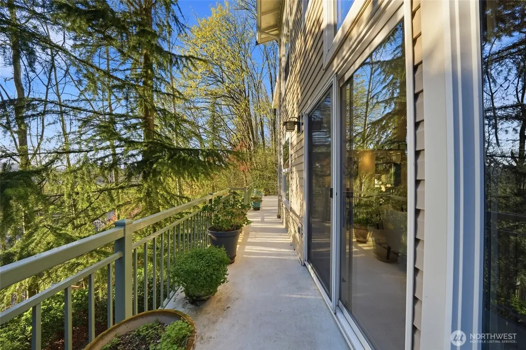 4525 47th Avenue S Seattle WA 98118