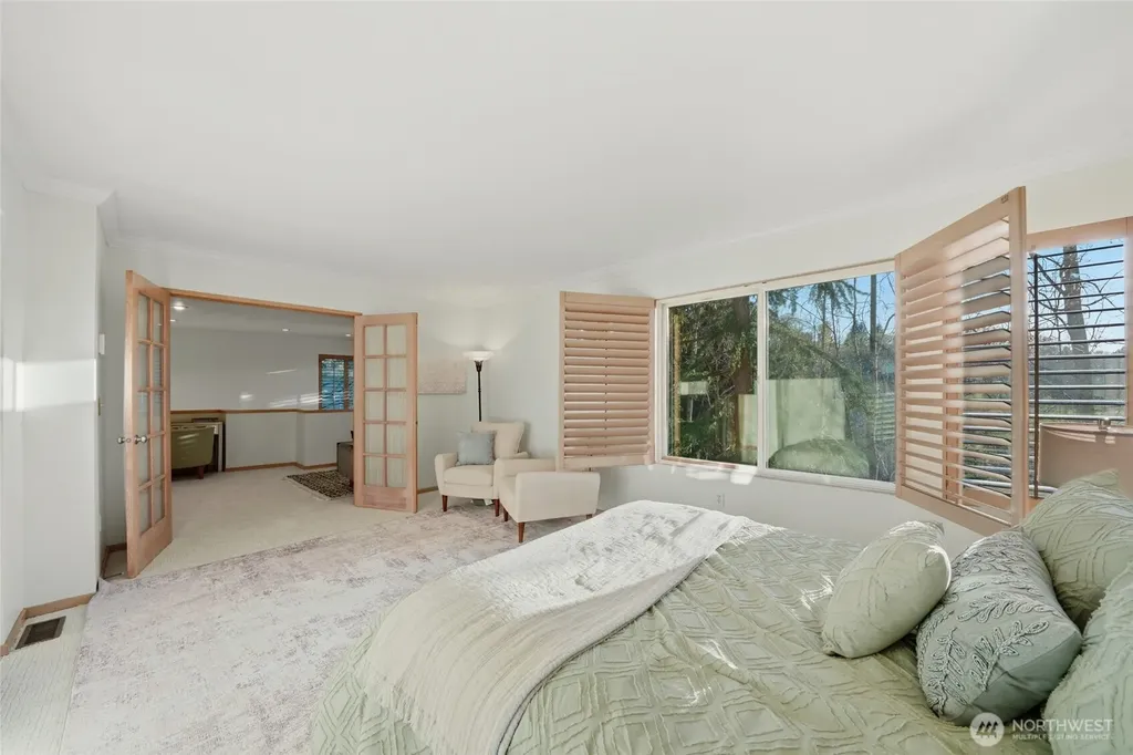 4525 47th Avenue S Seattle WA 98118