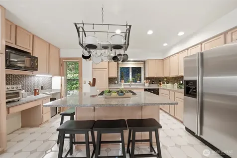 4525 47th Avenue S Seattle WA 98118