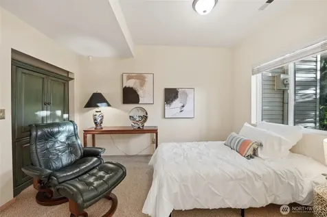 4525 47th Avenue S Seattle WA 98118