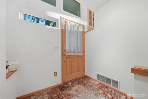 4525 47th Avenue S Seattle WA 98118
