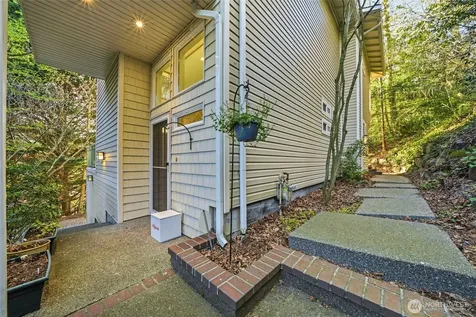 4525 47th Avenue S Seattle WA 98118