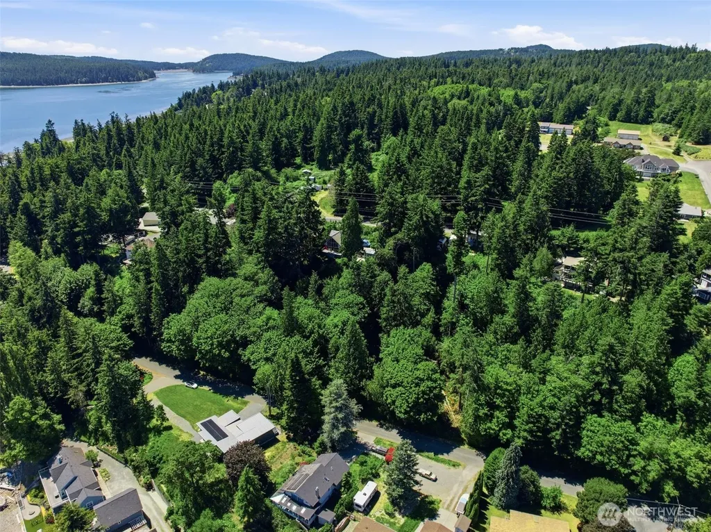 14544 Jura Way Anacortes WA 98221