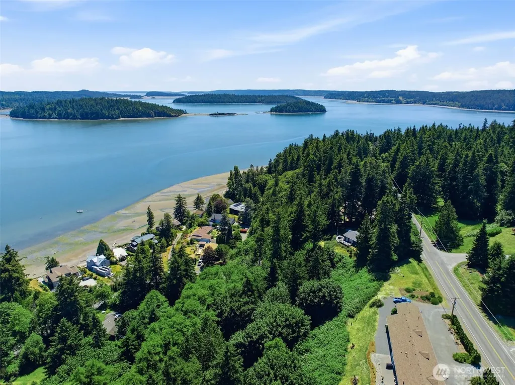 14544 Jura Way Anacortes WA 98221