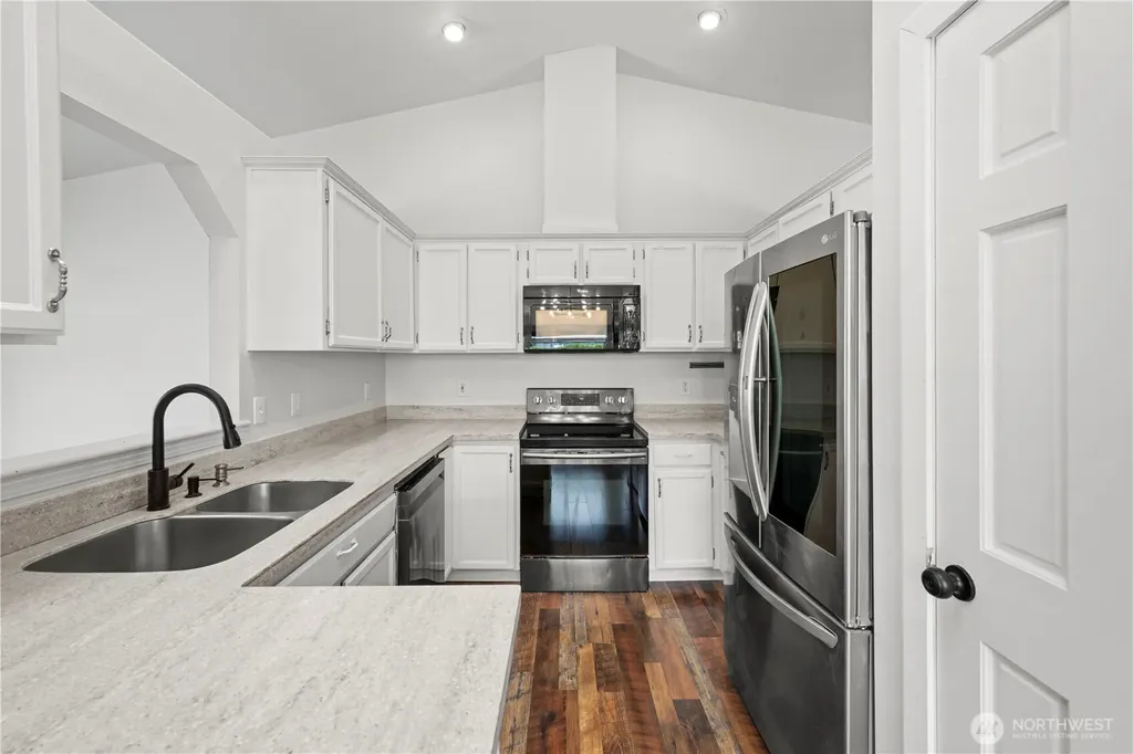 5133 139th Place NE Marysville WA 98270