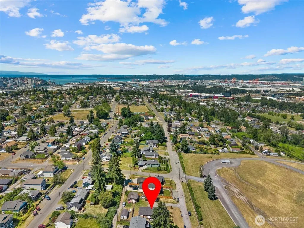 3618 E M Street Tacoma WA 98404