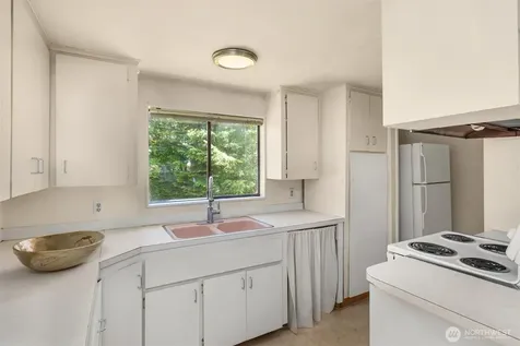 1570 Fort Ward Hill Road NE Bainbridge Island WA 98110