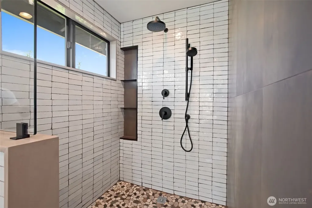 9100 Olympic View Drive Edmonds WA 98026