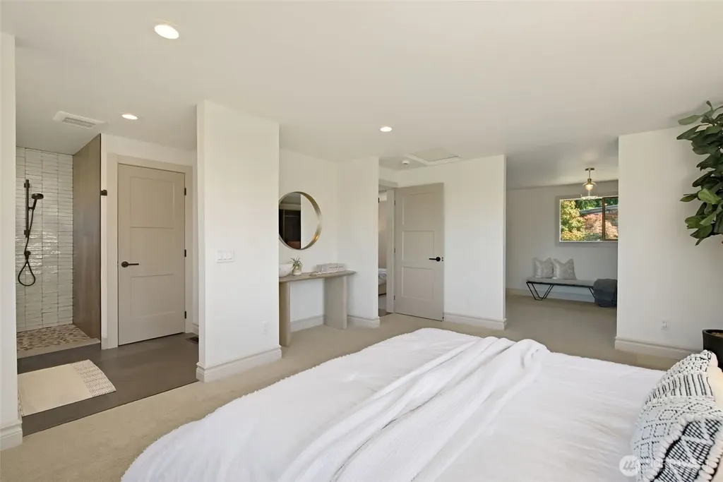 9100 Olympic View Drive Edmonds WA 98026
