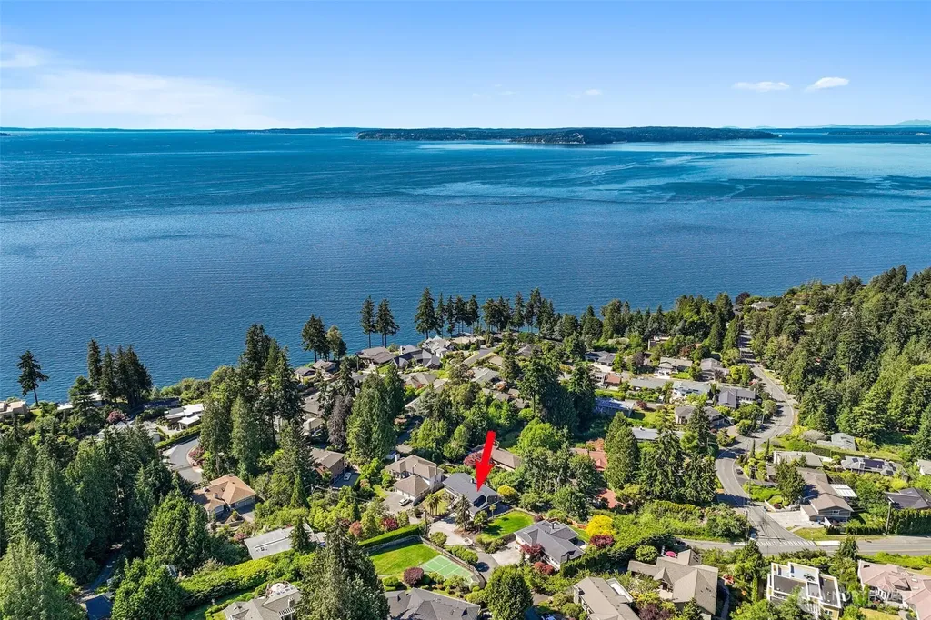 9100 Olympic View Drive Edmonds WA 98026