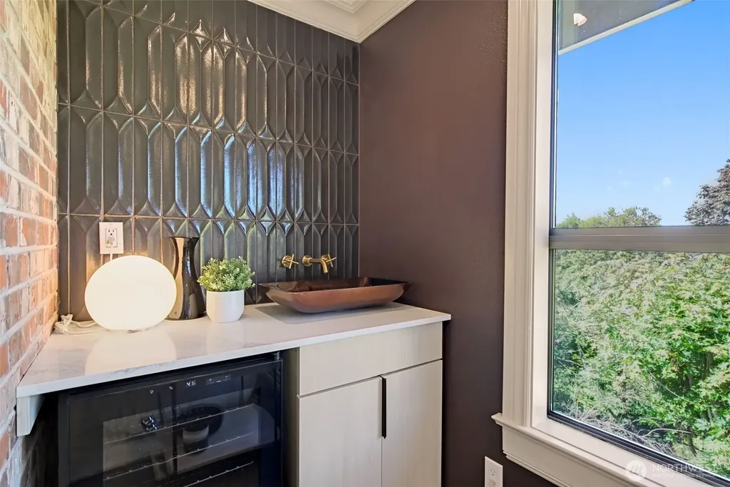 9100 Olympic View Drive Edmonds WA 98026