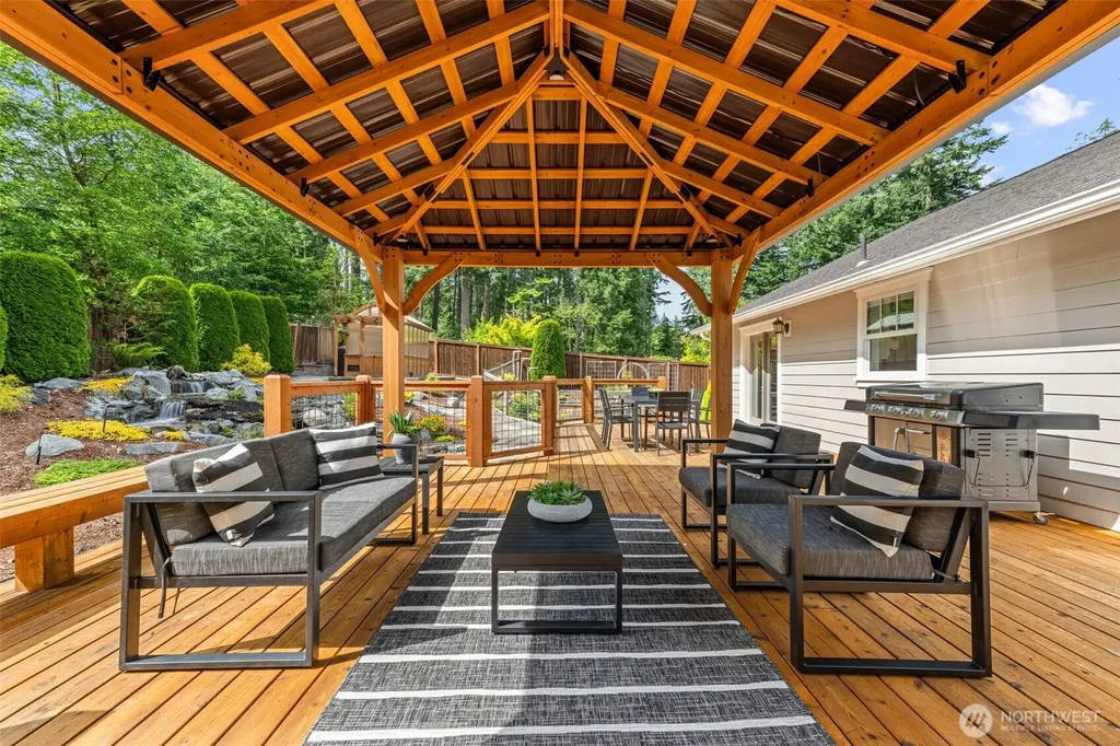 8006 143rd Street Ct NW Gig Harbor WA 98329