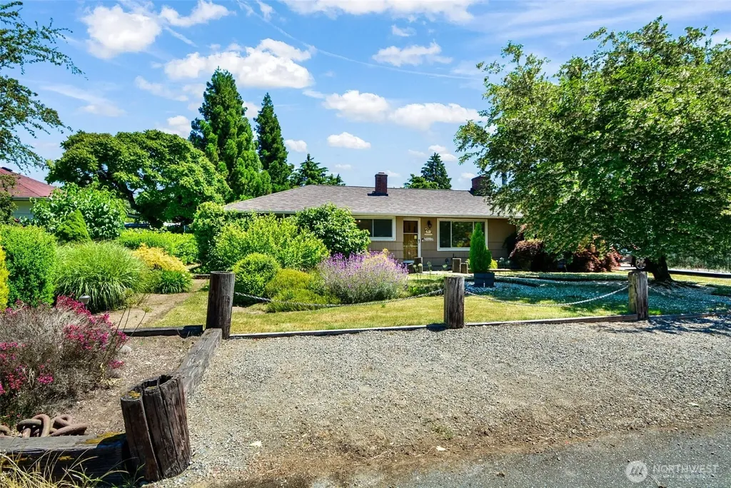 20612 14th Avenue S Seatac WA 98198