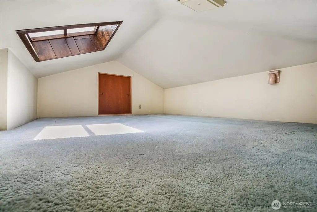 20612 14th Avenue S Seatac WA 98198