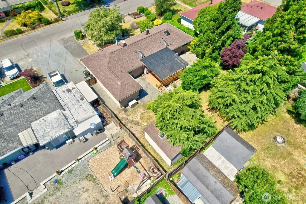 20612 14th Avenue S Seatac WA 98198