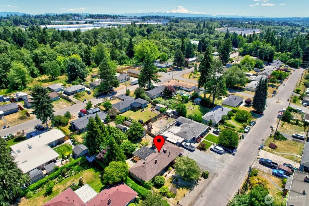 20612 14th Avenue S Seatac WA 98198