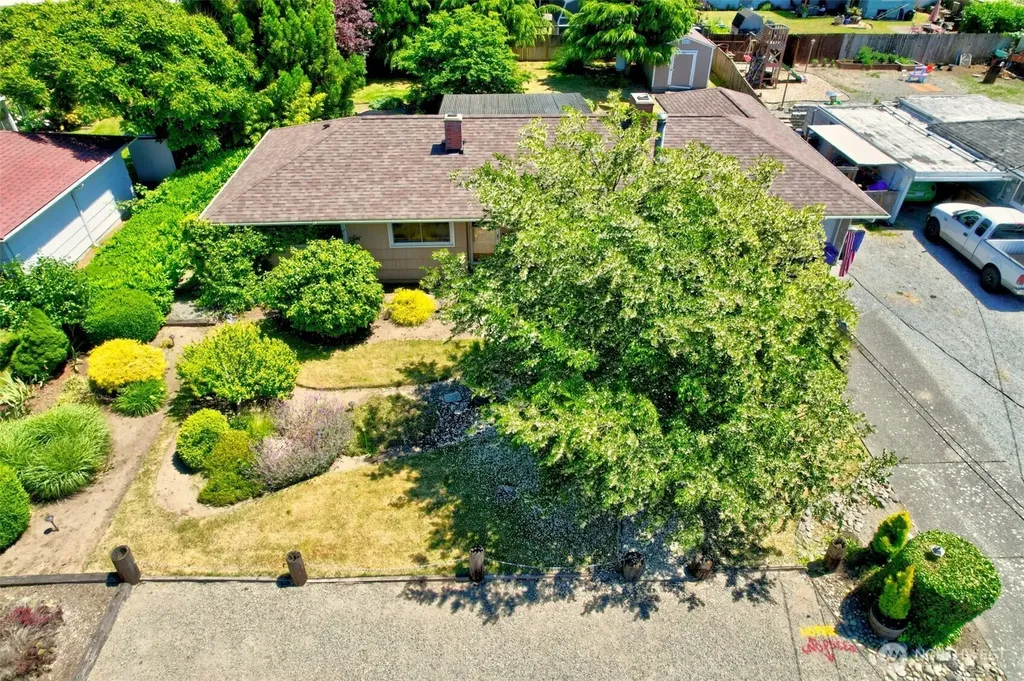 20612 14th Avenue S Seatac WA 98198