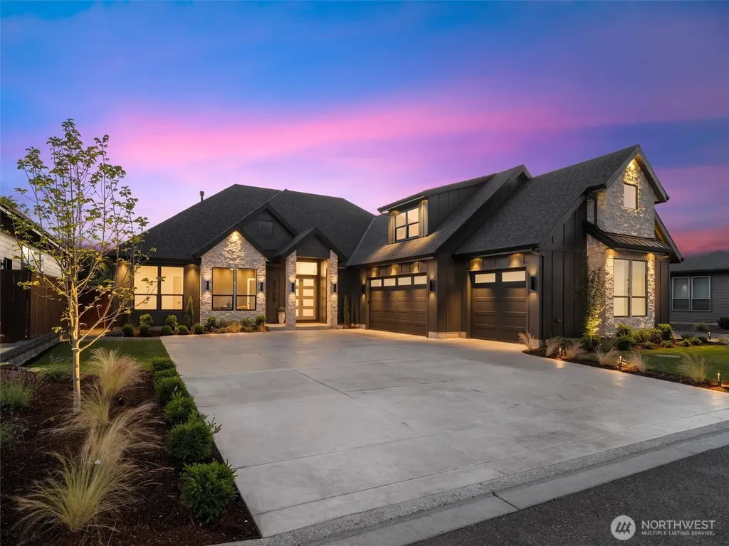 8706 NE 182nd Place Vancouver WA 98682