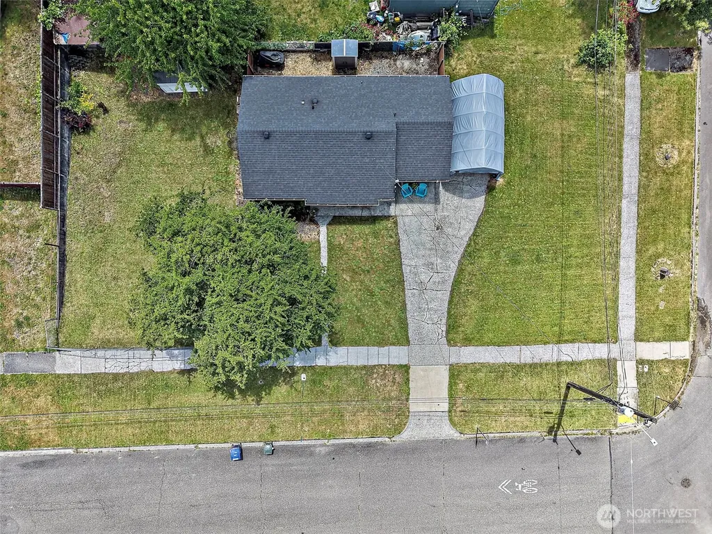 1818 S 37th Street Tacoma WA 98418