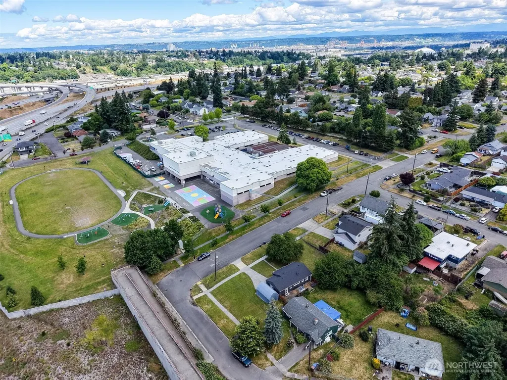 1818 S 37th Street Tacoma WA 98418