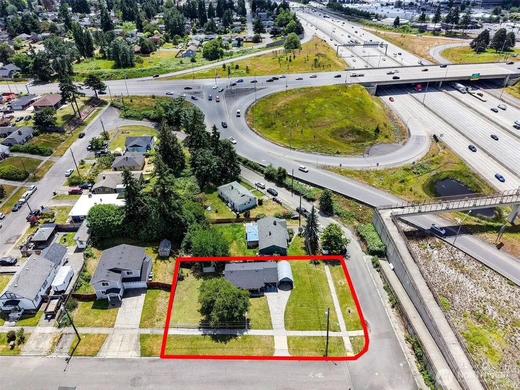 1818 S 37th Street Tacoma WA 98418