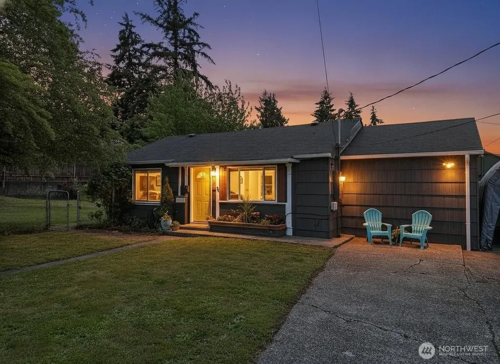 1818 S 37th Street Tacoma WA 98418