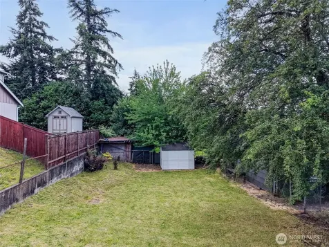 1818 S 37th Street Tacoma WA 98418