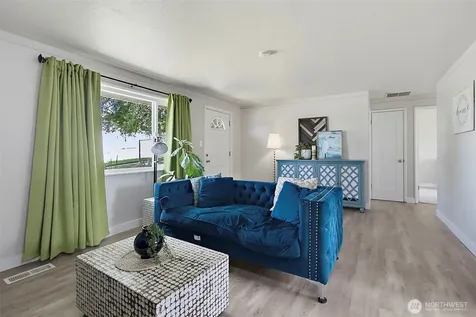 1818 S 37th Street Tacoma WA 98418