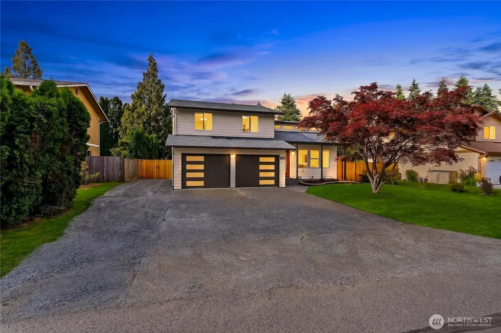 21838 SE 271st Place Maple Valley WA 98038