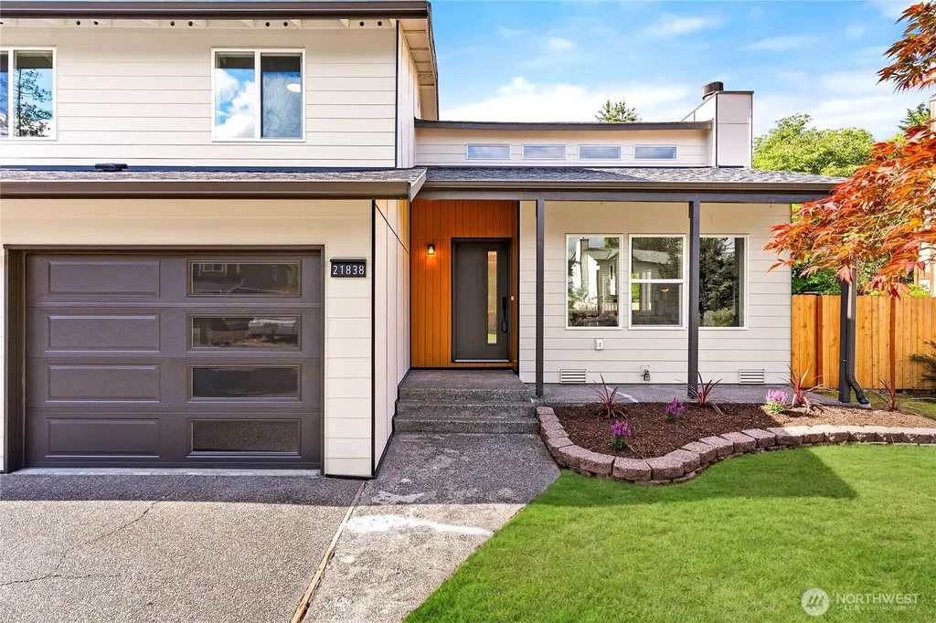 21838 SE 271th Place Maple Valley WA 98038