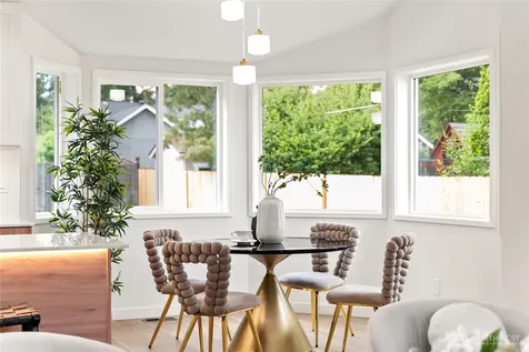 21838 SE 271st Place Maple Valley WA 98038