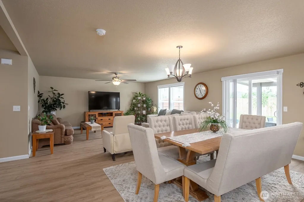 4703 E Thrush Street Moses Lake WA 98837