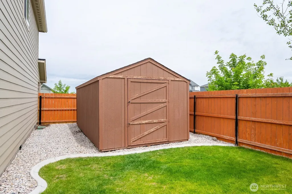 4703 E Thrush Street Moses Lake WA 98837