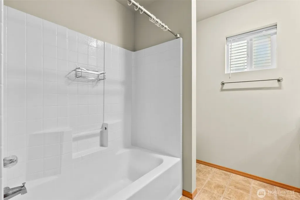 836 Wrigley Lane SW Tumwater WA 98512