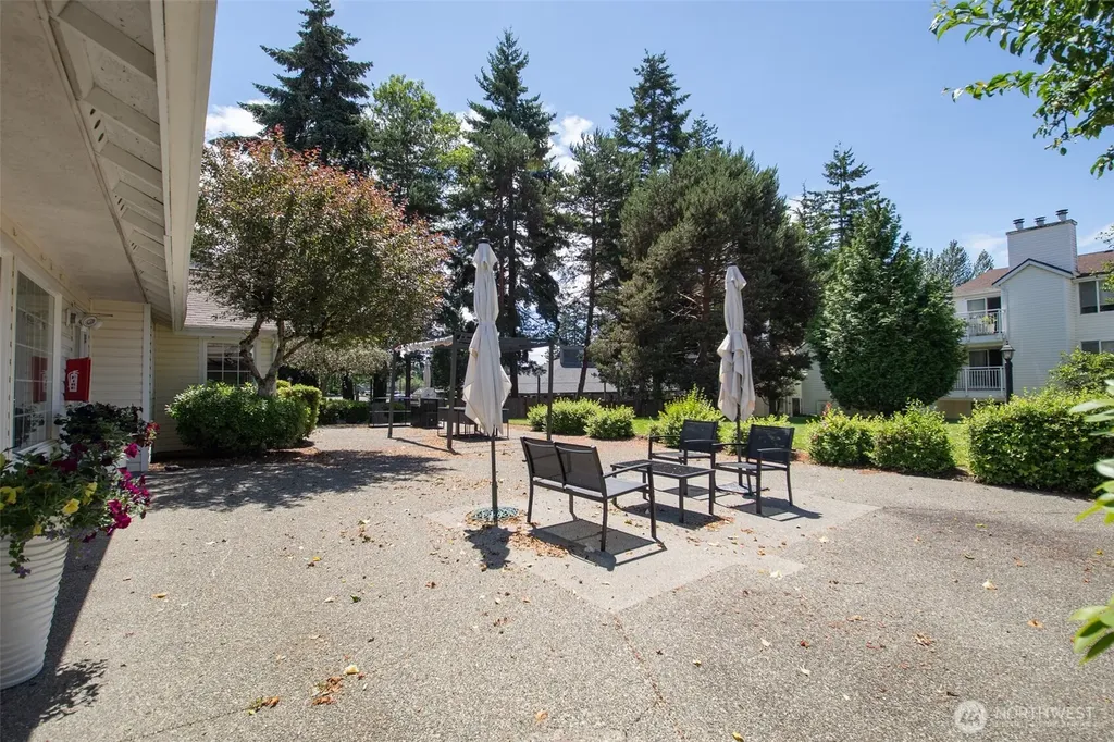 11002 SE Petrovitsky Road Renton WA 98055