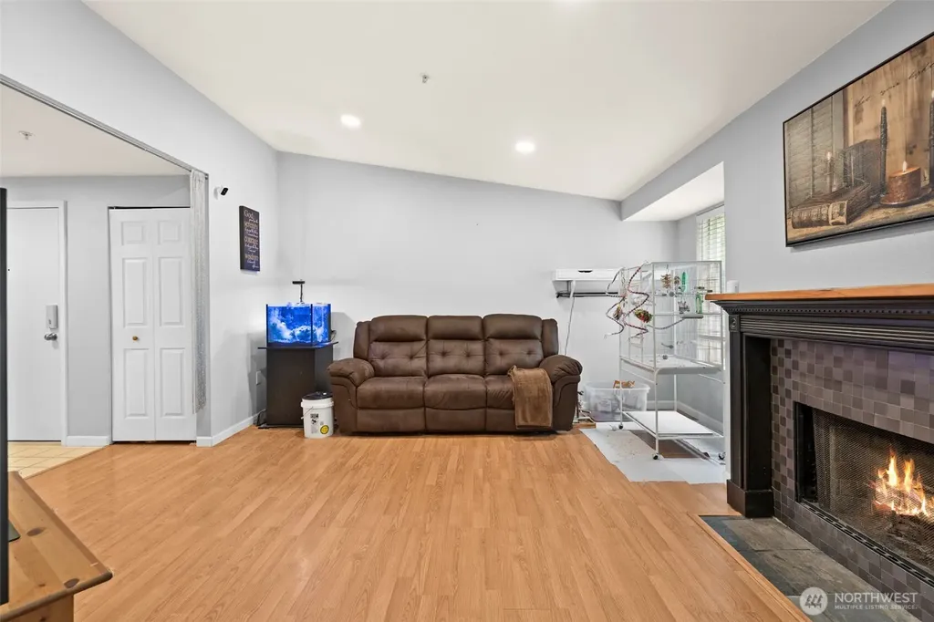 11002 SE Petrovitsky Road Renton WA 98055