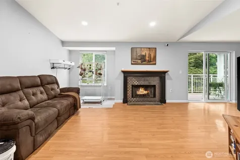 11002 SE Petrovitsky Road Renton WA 98055