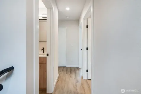 12531 25th Avenue NE Seattle WA 98125