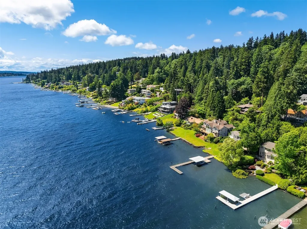 5412 96th Avenue SE Mercer Island WA 98040