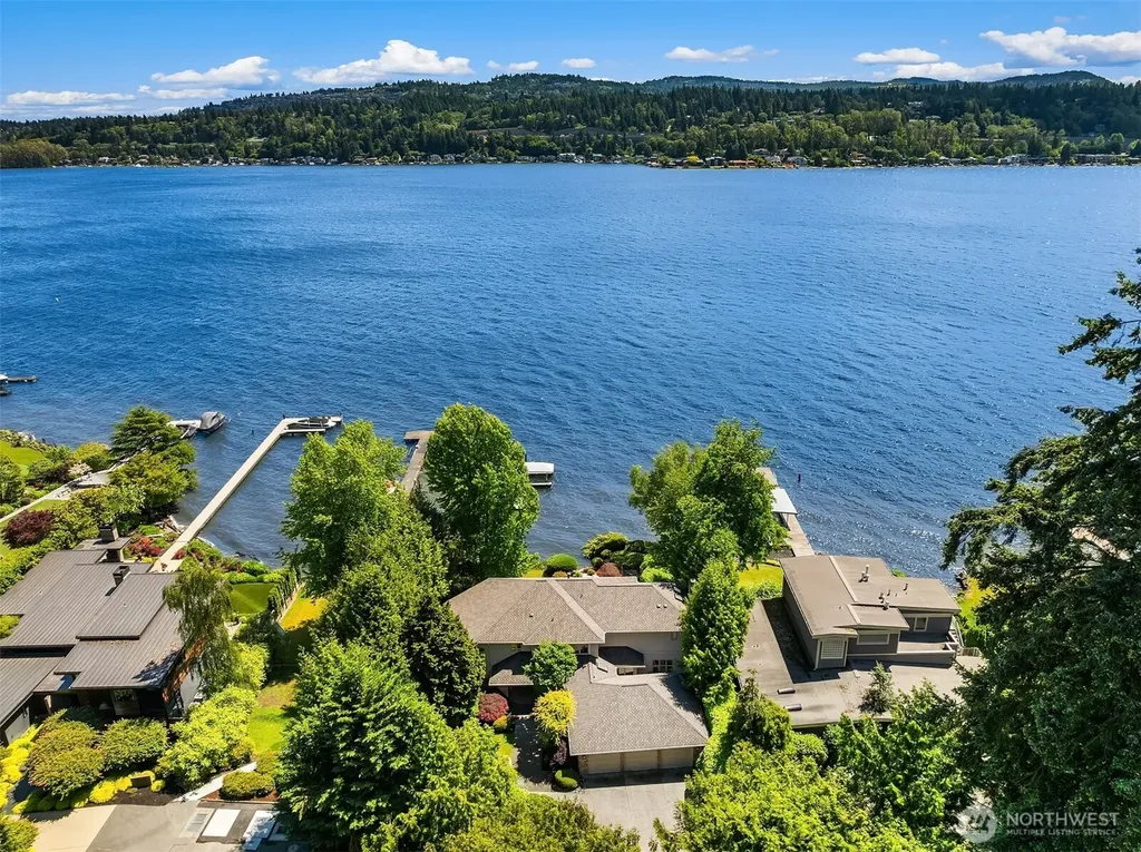 5412 96th Avenue SE Mercer Island WA 98040