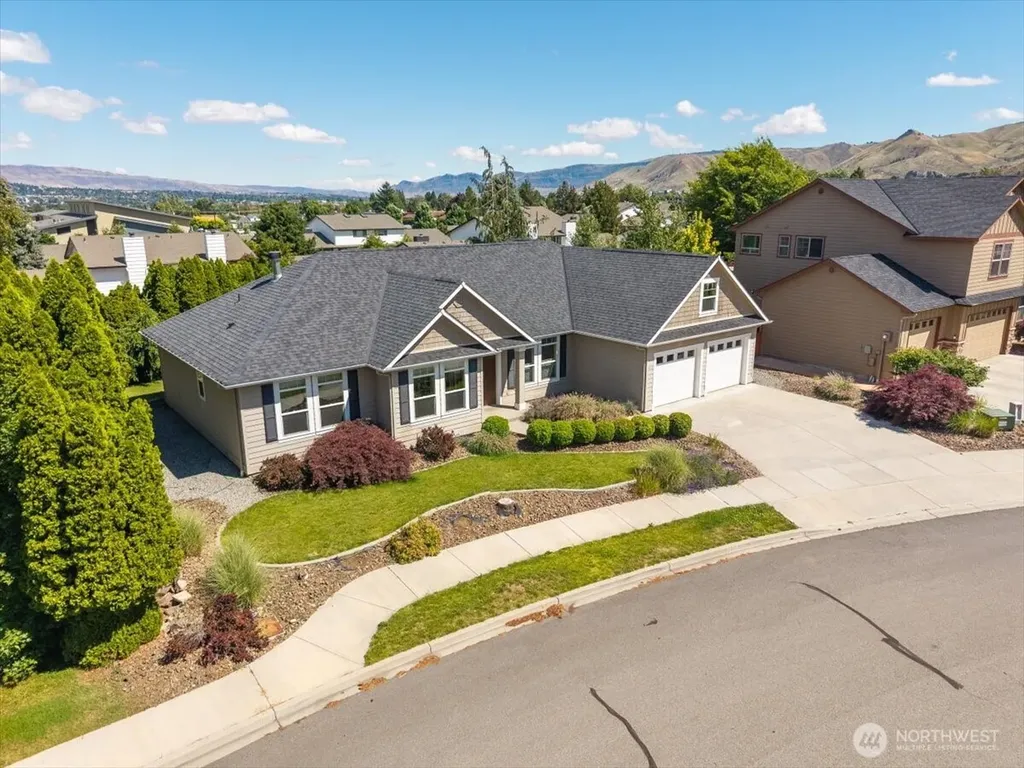 105 Pickens Street Wenatchee WA 98801