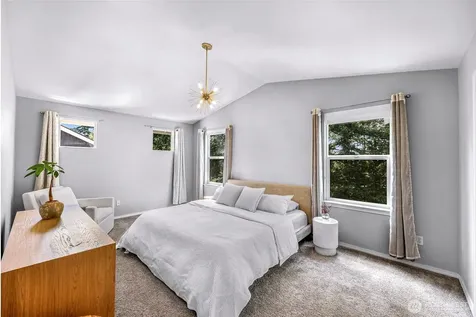 124 202nd Street SE Bothell WA 98012