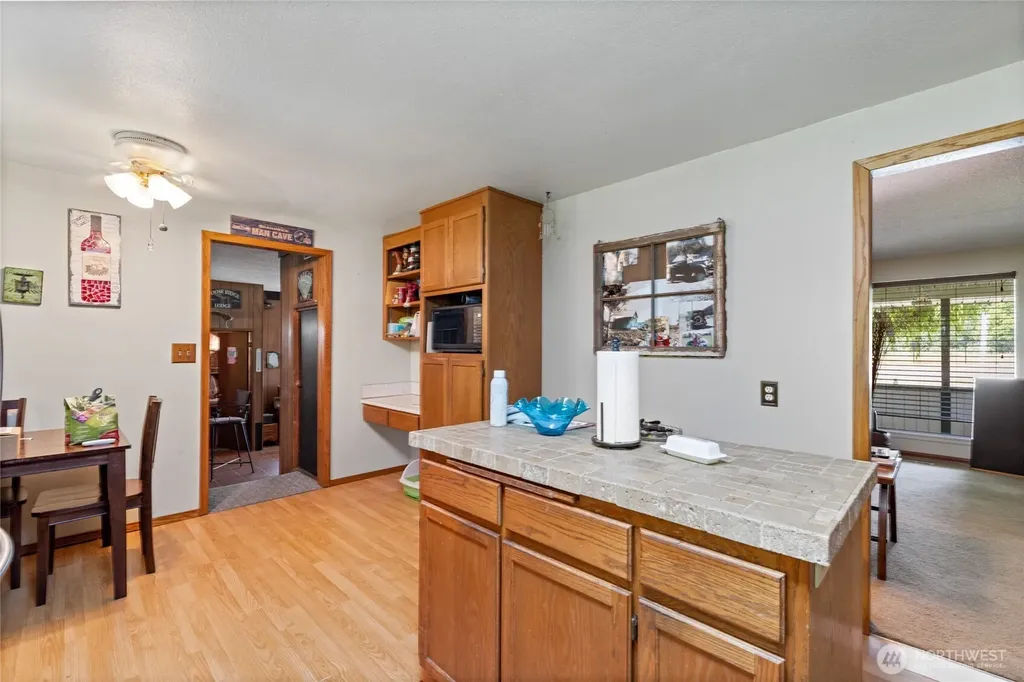 26508 132nd Avenue SE Kent WA 98042
