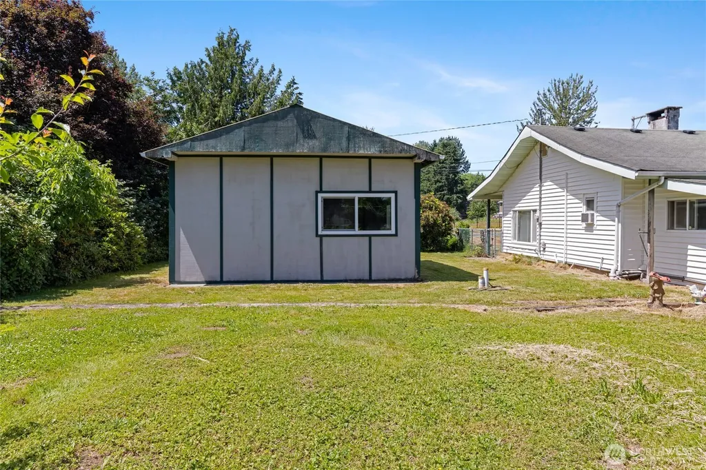 26508 132nd Avenue SE Kent WA 98042