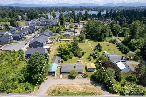 26508 132nd Avenue SE Kent WA 98042