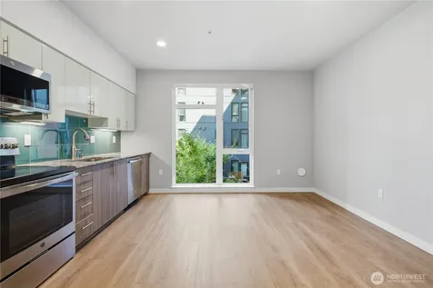 1085 103rd Avenue NE Bellevue WA 98004