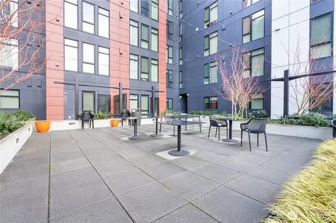 1085 103rd Avenue NE Bellevue WA 98004